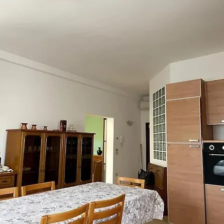 Casa Isore Con 3 Da Letto Apartment *