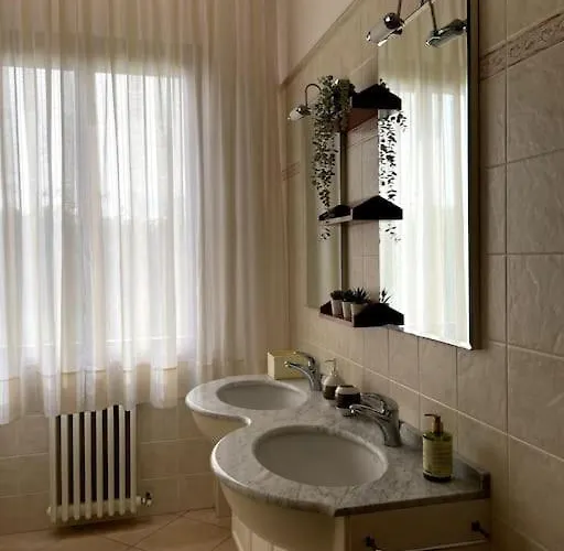 Casa Isore Con 3 Da Letto Pesaro